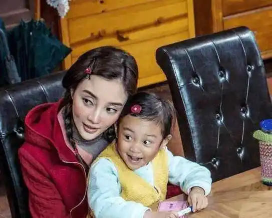 李小璐想生二胎被拒绝真相,贾乃亮:早知如此,何必当初_因为_事情_原因