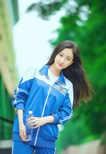 超美娇羞校花回头杀, 校园清纯写真看一眼就爱上了