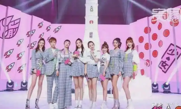 火箭少女101再合体!网友:这波回忆杀,我先哭为敬!