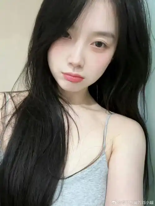 前天还给前男友发了我自拍的小视频    他就热血沸腾了好女人规矩多