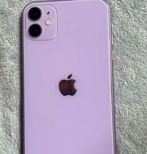 这台iphone11的成色就非常好,外观为紫色.