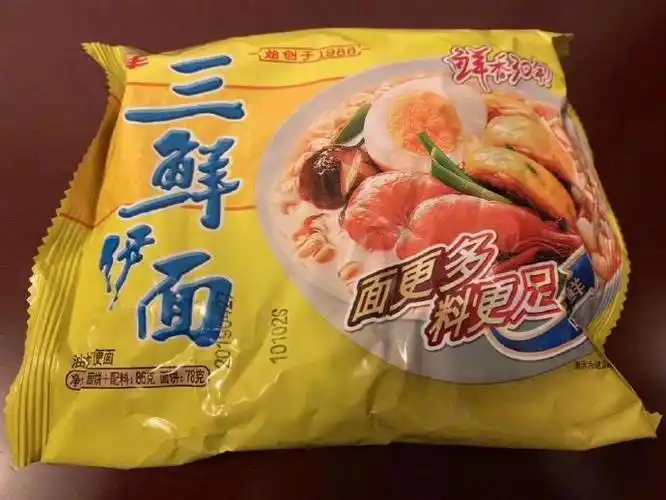 在上世纪80年代,方便面还不是垃圾食品,那是改善生活的真正美食!