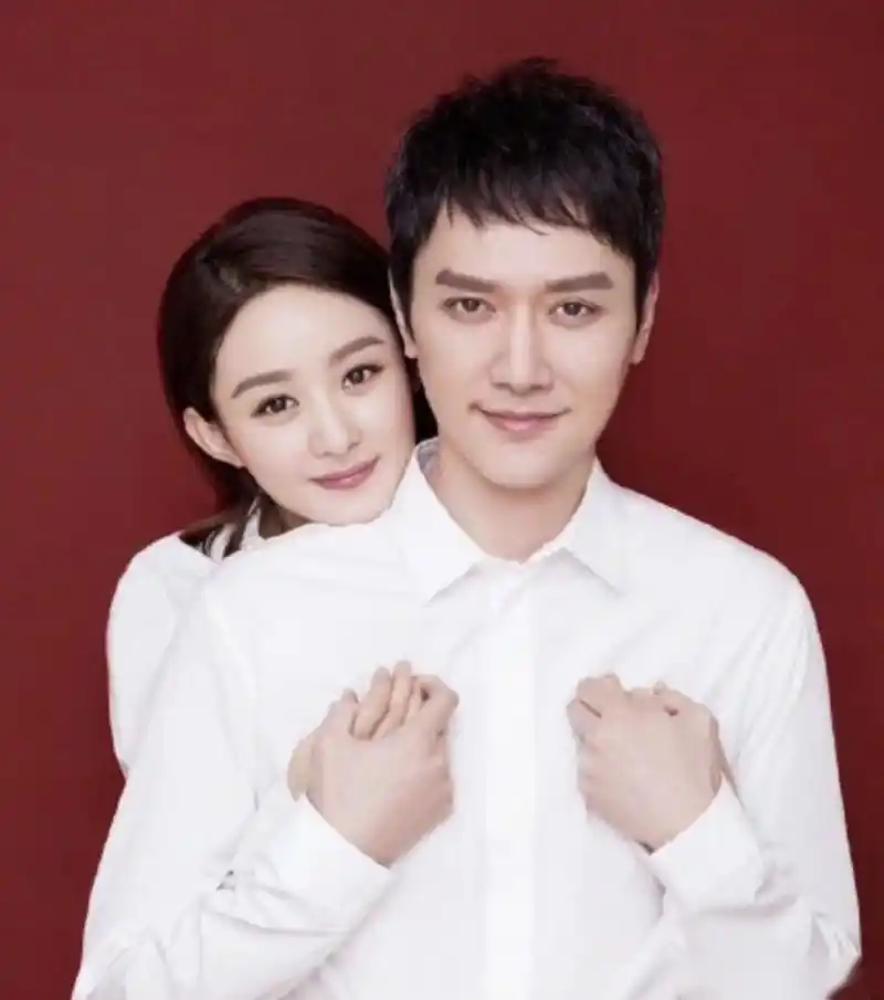 【赵丽颖回怼网传爆料】赵丽颖发文斥责网传的"怀孕"爆料,"最近网传