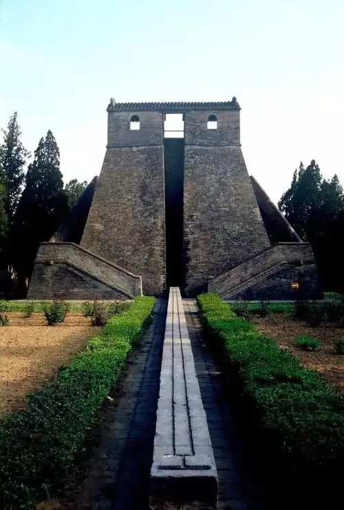 河南郑州,"中国八大古都"之一