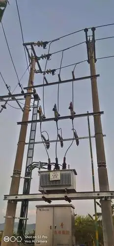 在6.1号杆旁新建2基15米电杆放紧线.