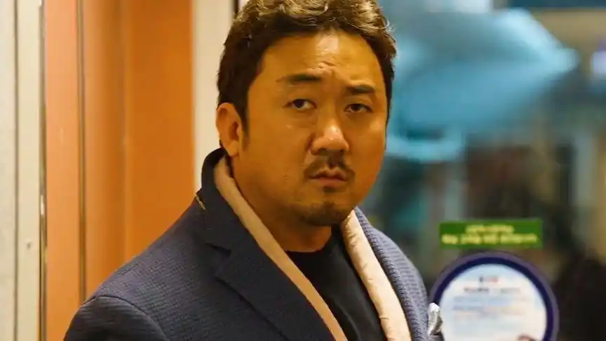 重温韩国釜山行,马东锡真的太男人了.