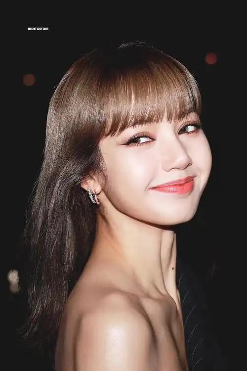 blackpink lisa