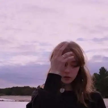 女生欧美头像侧脸超清超有气质的侧脸欧美女头图片