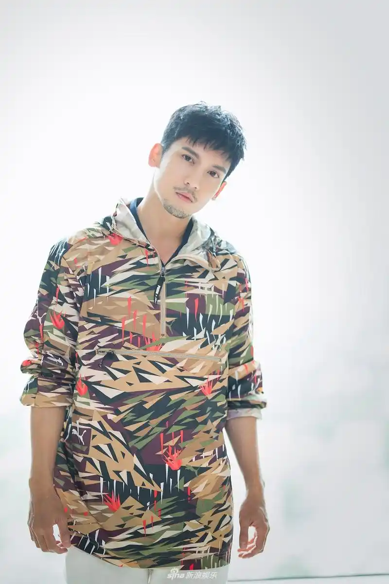 容祖儿关智斌空降陪粉度节 金曲天后大爆金句