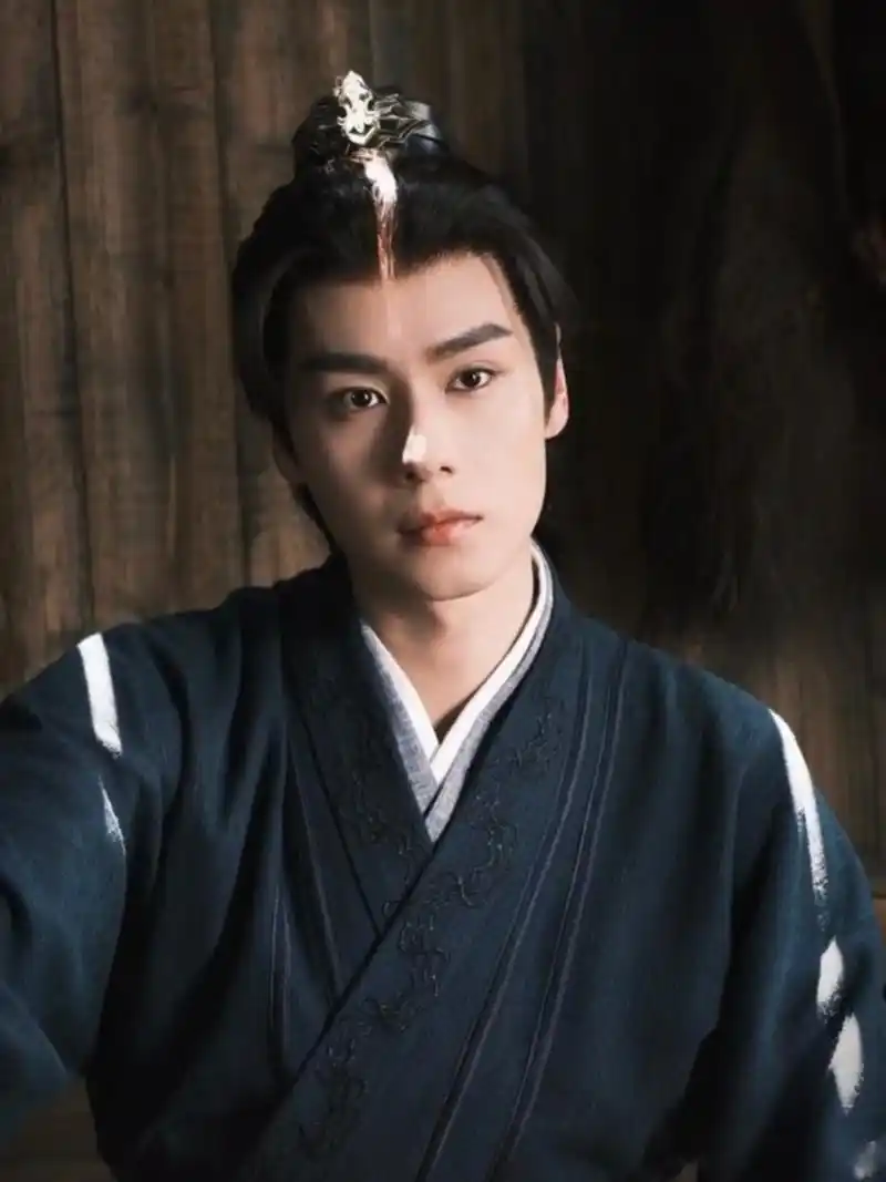 据说原著粉也有很多呀,这个妆造能接受吗?