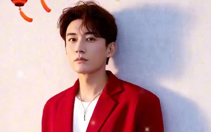 【刘学义】龙年大吉,一起走花路