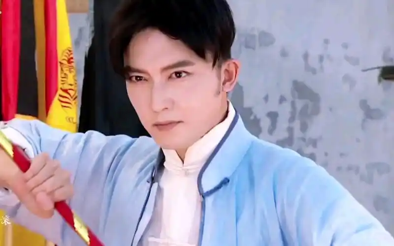 [陈威翰|疾风|剑生]少年又英俊,可惜是皮卡丘的弟弟皮在痒|不似少年游