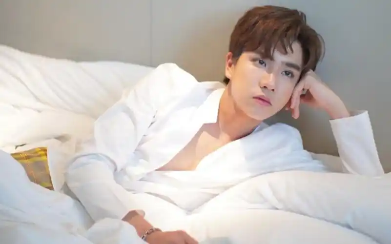 【泰国】tempt男团 | perth封面的kazz杂志等了4个月终于收到啦