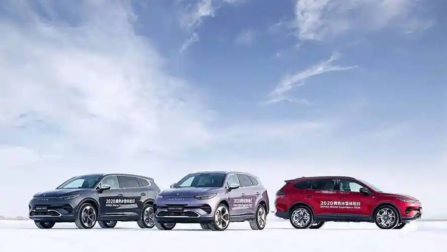 腾势作为比亚迪和奔驰合作的车型,一出来就给市场剧烈反响,腾势x和