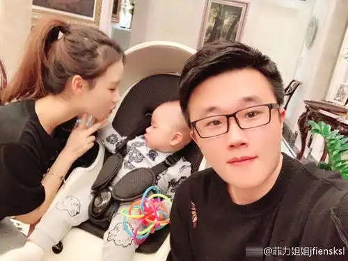 王思聪前绯闻女友雪梨晒合影:富二代老公及豪宅曝光