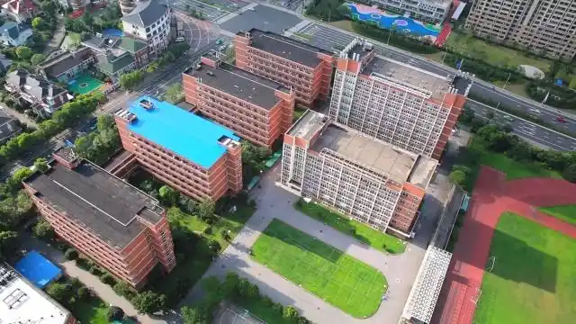 没有雾霾的时候,航拍新北校区是这样的_常州工学院_零二七艺考