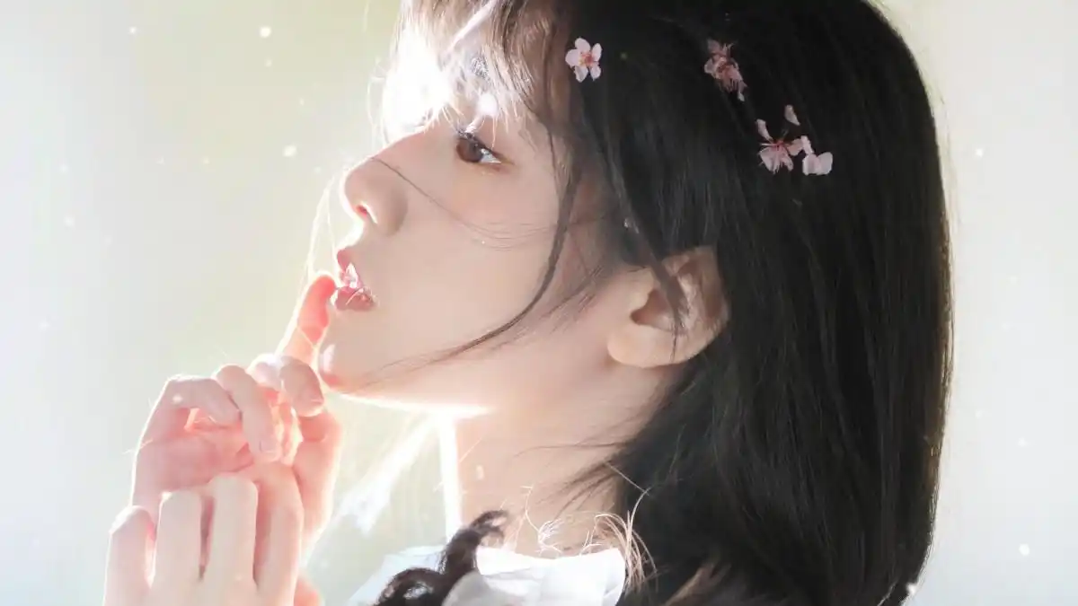 萌哒哒的仙气少女图片-美女壁纸-高清美女图片-第2图-娟娟壁纸