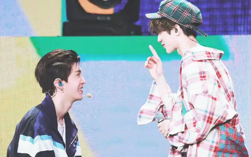 【丞坤】"丞丞宝宝""爱你爱你!"(天津fm糖点集)