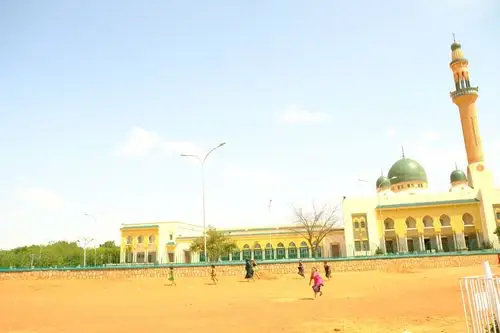 尼亚美旅游图片