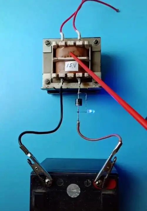 全民学技术#12v充电器制作