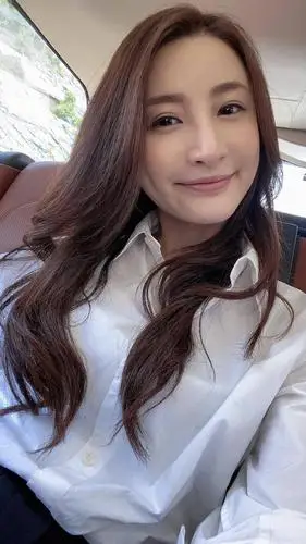 圈内人妻素颜大盘点,岑丽香获最美"妈妈",郑秀文暴汗吓坏网友_林夏薇