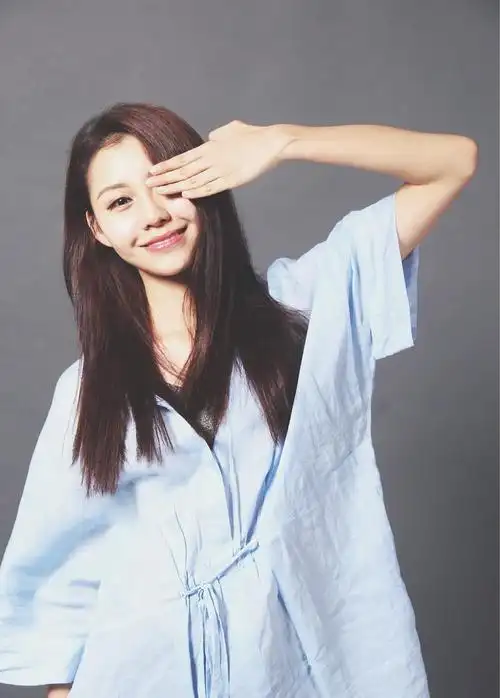 阿丽亚(内地女演员)_尚可名片