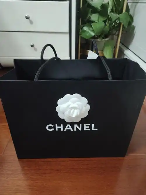香奈儿长盒子