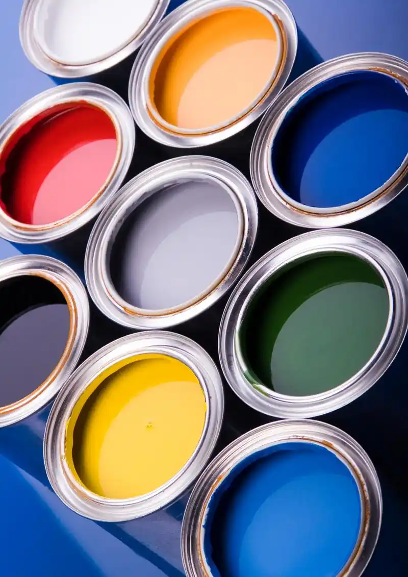 面漆与底漆,作为涂装工艺中的两大核心组成部分,其区别不仅体现在功能