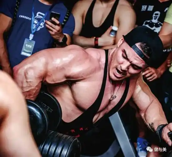 90后世界健体之王杰瑞米·布恩迪初访中国