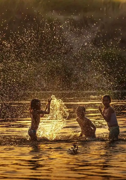 第二届上邦国际摄影俱乐部年赛11月25日参赛作品选登