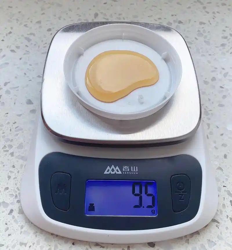 30千卡(粘勺子上的补过去几滴) 95减肥期间要少量食用 7215蜂蜜
