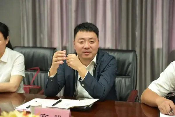 中国二冶集团有限公司领导来院进行校企合作座谈交流