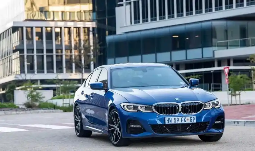 宝马g20 330i m sport现身南非,绝美大片再次来袭,心动吗?