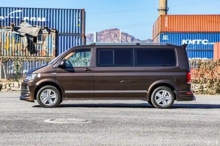 出两套大众迈特威t6运动包围照片为我自己的上车效果图