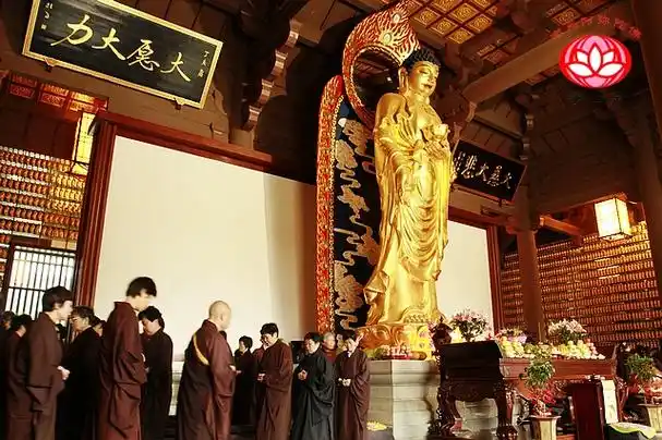 「观音」弘愿寺隆重纪念观世音菩萨成道日