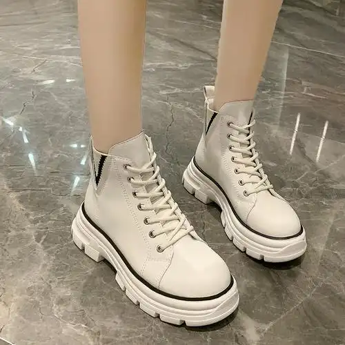 马靴女秋季短靴内增高马丁鞋单鞋秋冬款矮小个子靴女冬厚底仙女风皮靴