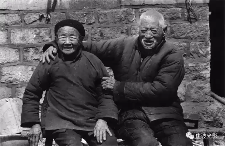 焦波导演《俺爹俺娘》20年影像回顾展(全本纪念珍藏版)_照片