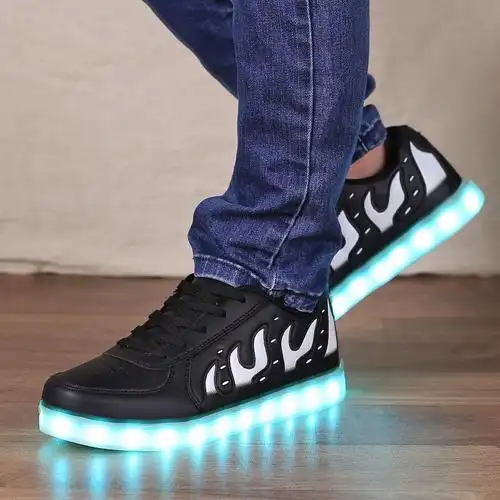 绅洛潮流鬼步舞鞋子led七彩发光鞋男女荧光夜光板鞋usb充电闪光灯光鞋