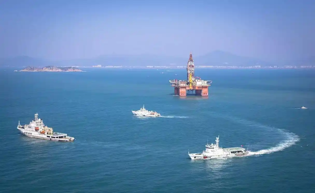 画面很美很震撼!南海海域首次开展海空救助巡航!