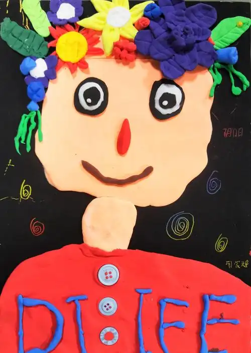 和园校区炫彩印象班(第五次补课)学生作品《黏土浮雕画)