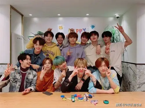 treasure未出道已预售15万张,忙内正好15岁,巧合吗?_组合
