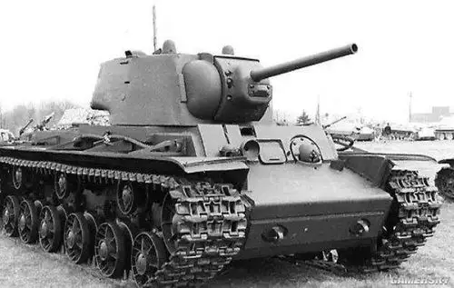 大的就是好的——除了玩家还有谁对"大"的武器有偏执?|游民星空