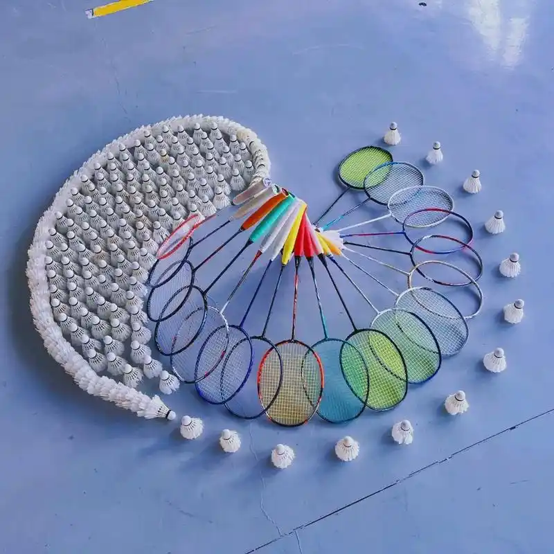 好好打球 慢慢相遇#羽毛球 #羽毛球拍 #爱心羽毛球 #壁纸 - 抖音