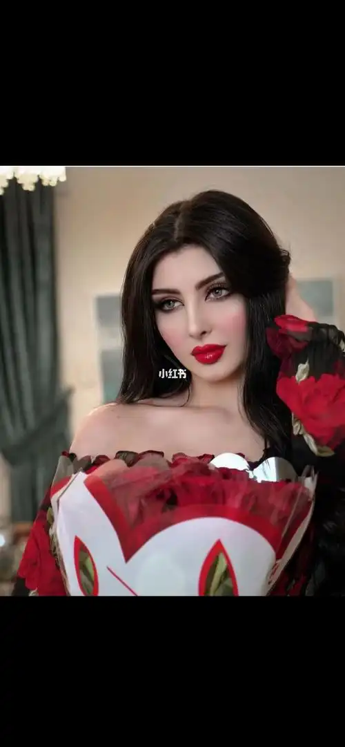 阿拉伯人气网红almass