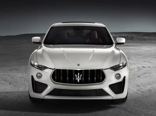 玛莎拉蒂levante gts官图发布:百公里加速仅4.2秒