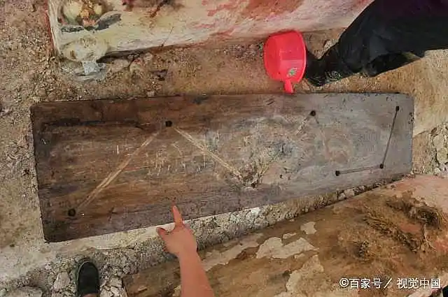 七星棺上现"龙须",古人认作"真龙"庇护,专家:内含科学原理