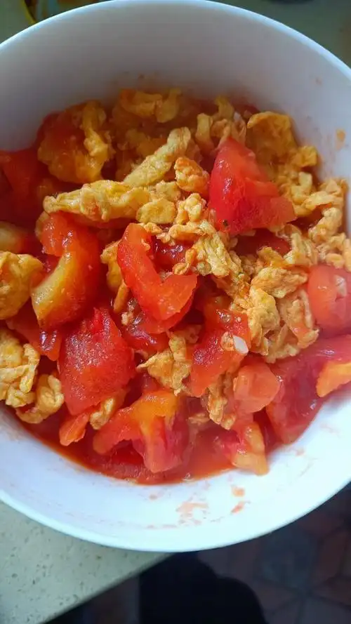 2021-10-24 14:06:13赞番茄炒鸡蛋(超浓的番茄味)西红柿