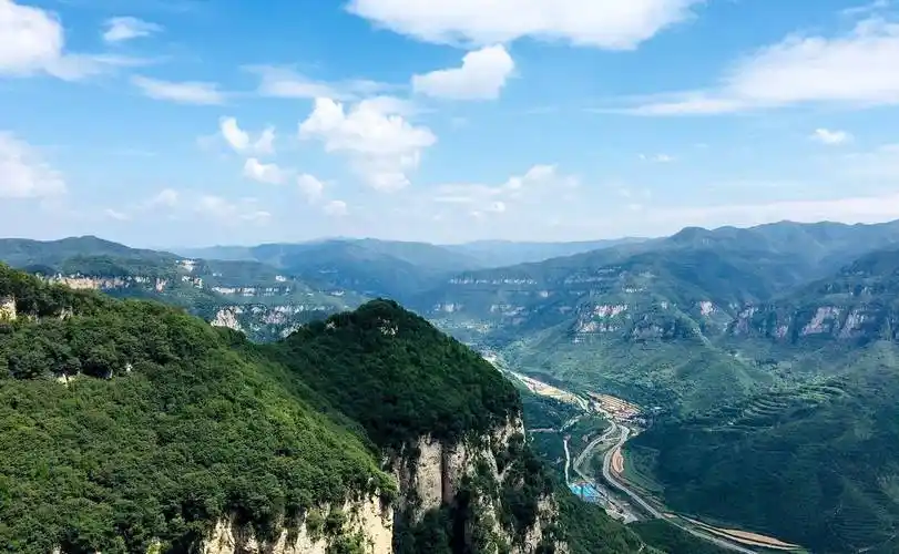 临汾云丘山,山西新晋的国家5a级旅游景区,风景秀美的道教名山_文化