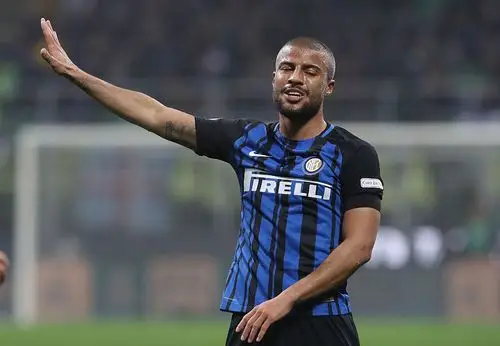 拉菲尼亚:国米还在为欧冠而战