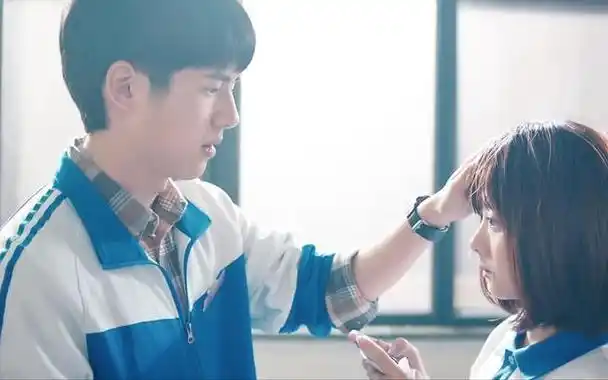 谭松韵携手刘昊然带你走进青葱岁月中《最好的我们》